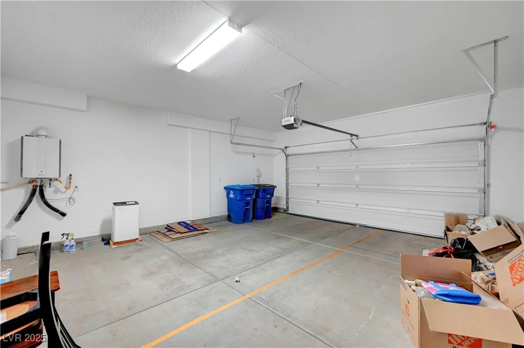2238 Thelen, North Las Vegas, NV 89086