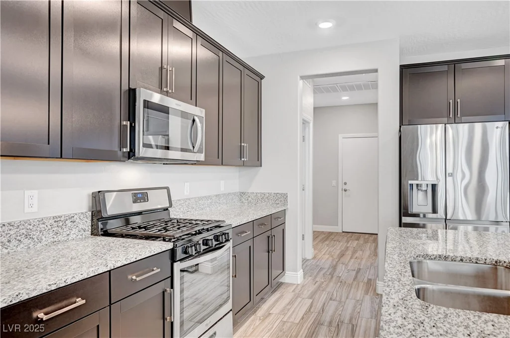 2238 Thelen, North Las Vegas, NV 89086