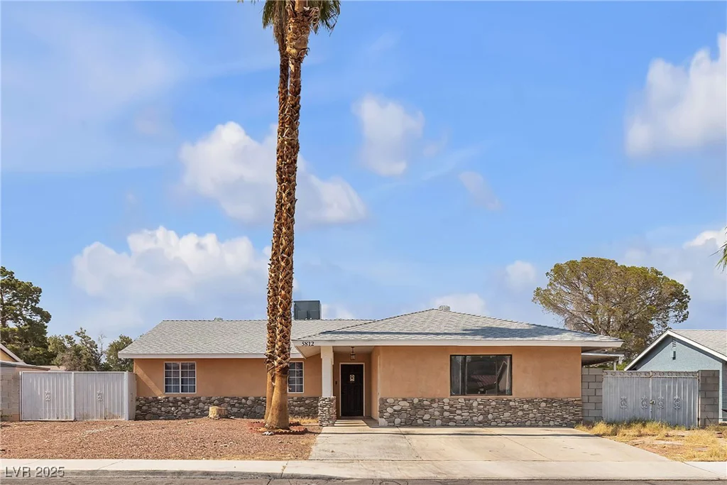 5812 Maynard, Las Vegas, NV 89108