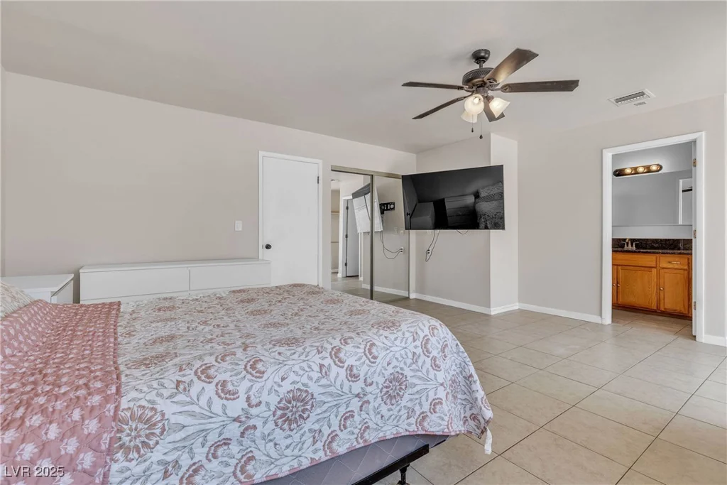 5812 Maynard, Las Vegas, NV 89108