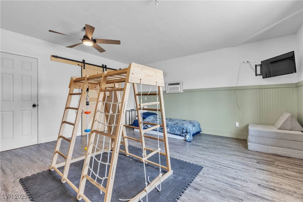 5812 Maynard, Las Vegas, NV 89108