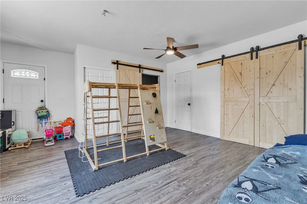 5812 Maynard, Las Vegas, NV 89108