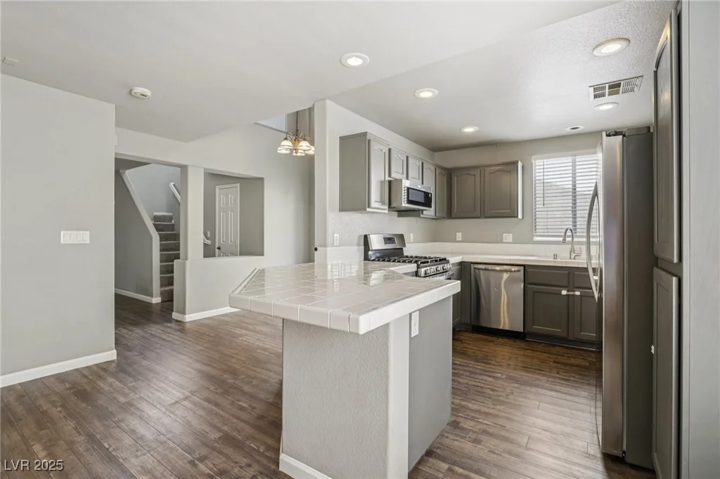 7224 Dicentra, Las Vegas, NV 89113