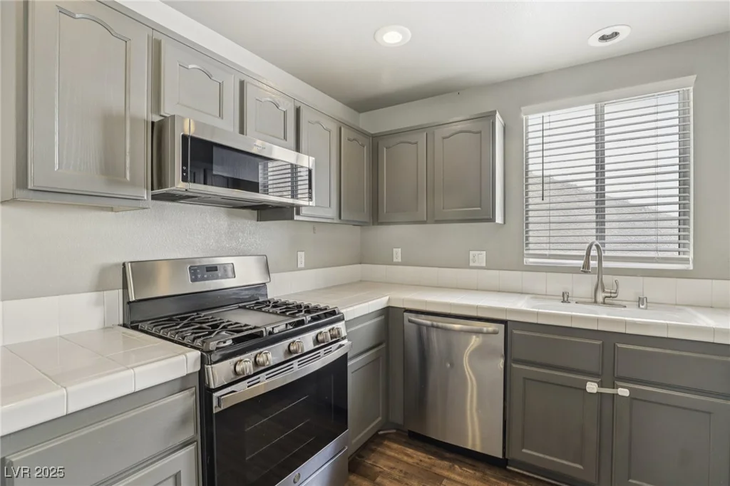 7224 Dicentra, Las Vegas, NV 89113