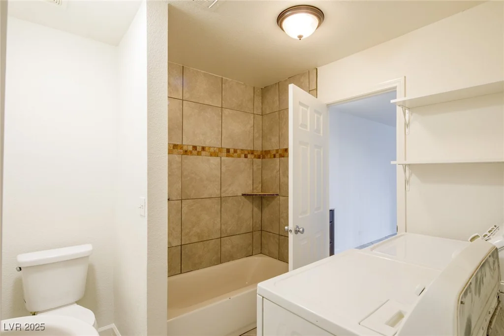 3017 Saint George, North Las Vegas, NV 89030
