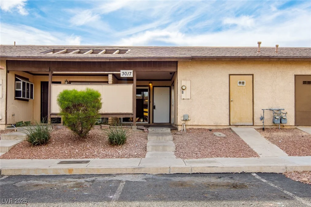 3017 Saint George, North Las Vegas, NV 89030