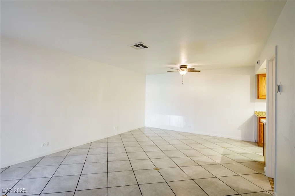 3017 Saint George, North Las Vegas, NV 89030