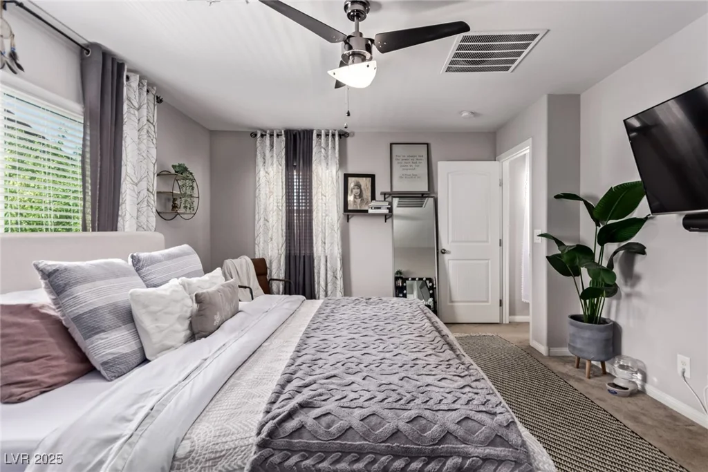8687 Tara Hill, Las Vegas, NV 89148