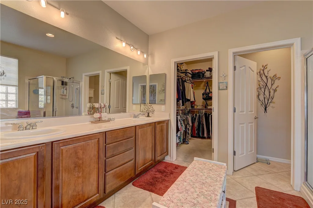 2325 Ozark Plateau, Henderson, NV 89044