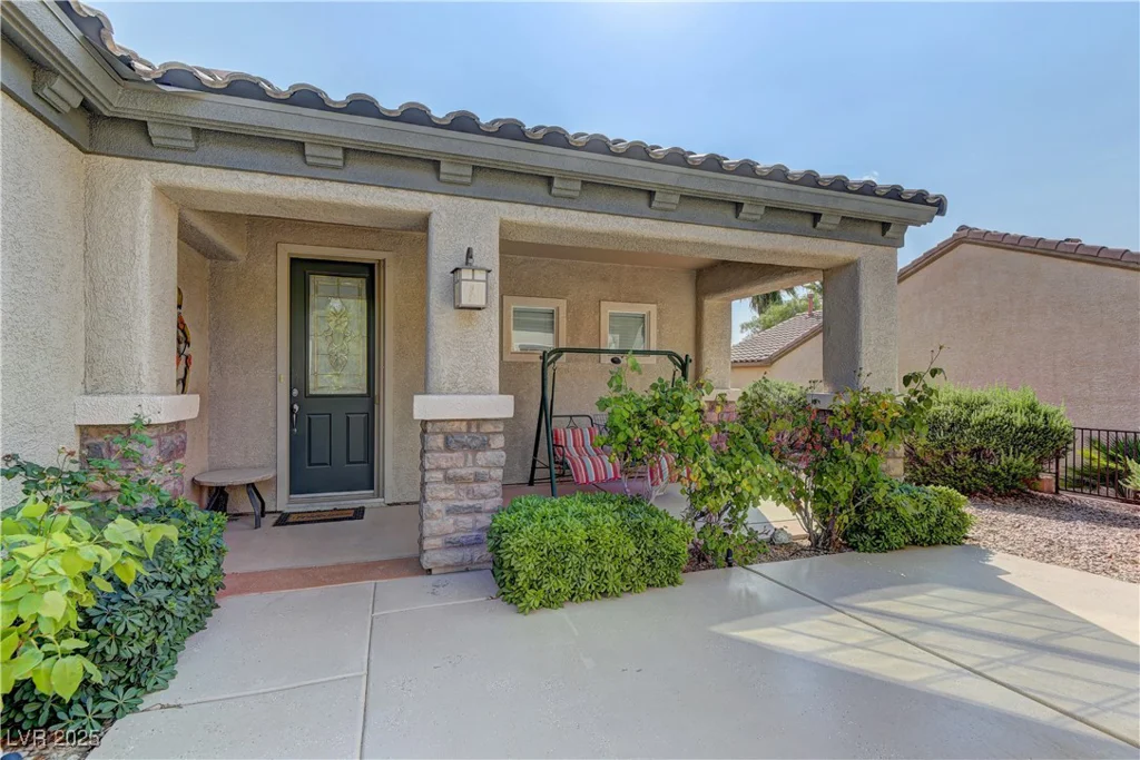 2325 Ozark Plateau, Henderson, NV 89044