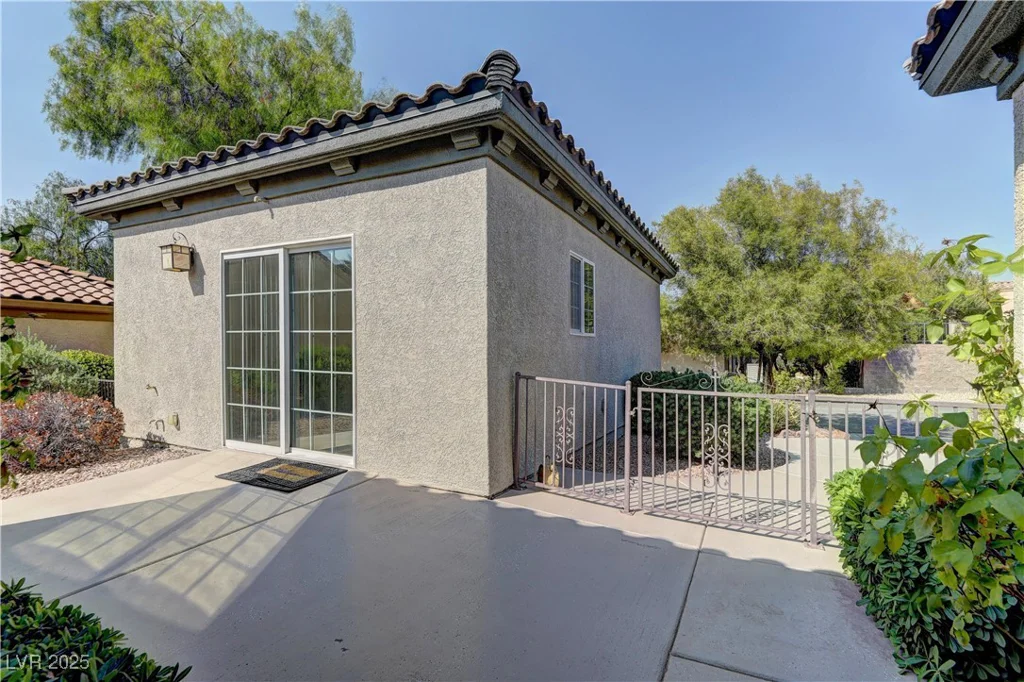 2325 Ozark Plateau, Henderson, NV 89044