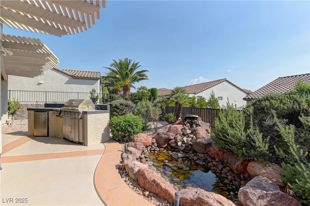 2325 Ozark Plateau, Henderson, NV 89044