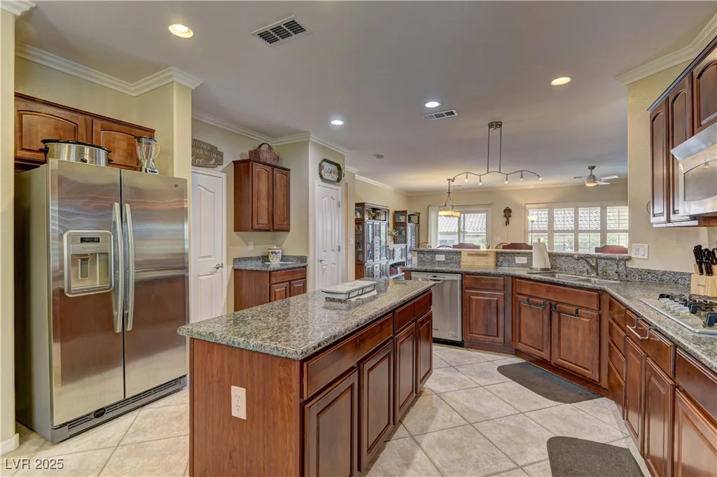 2325 Ozark Plateau, Henderson, NV 89044