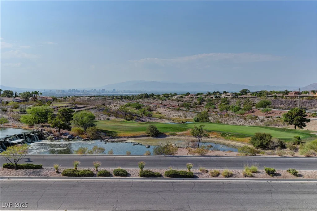 2325 Ozark Plateau, Henderson, NV 89044