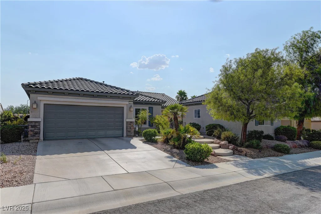2325 Ozark Plateau, Henderson, NV 89044