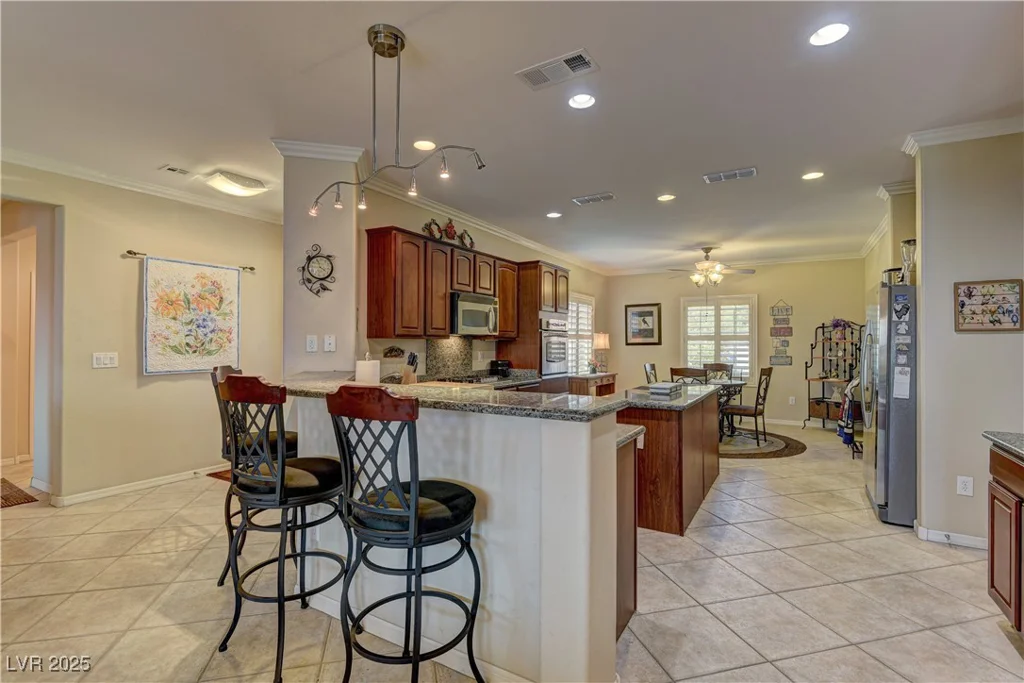 2325 Ozark Plateau, Henderson, NV 89044