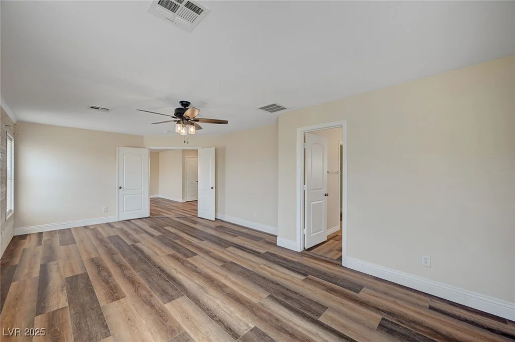5549 Green Ferry, Las Vegas, NV 89131