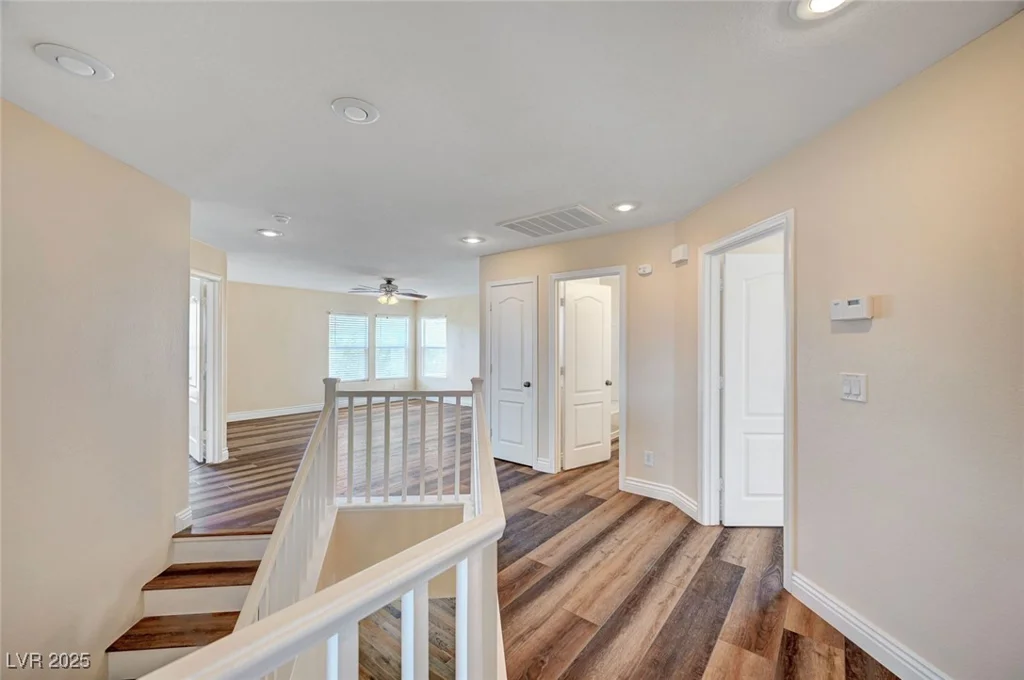 5549 Green Ferry, Las Vegas, NV 89131