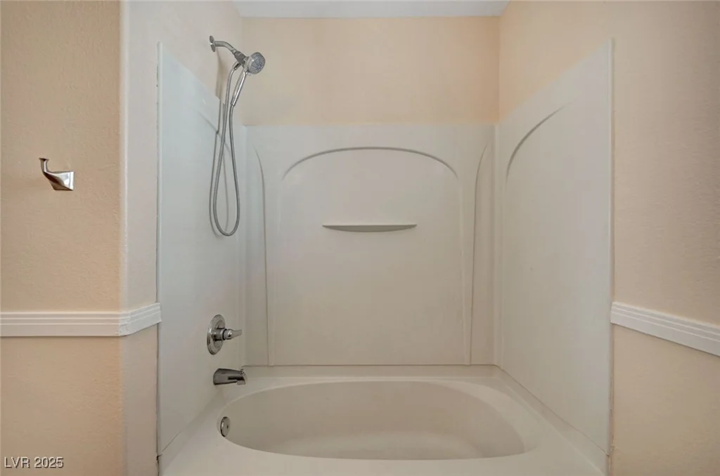 5549 Green Ferry, Las Vegas, NV 89131