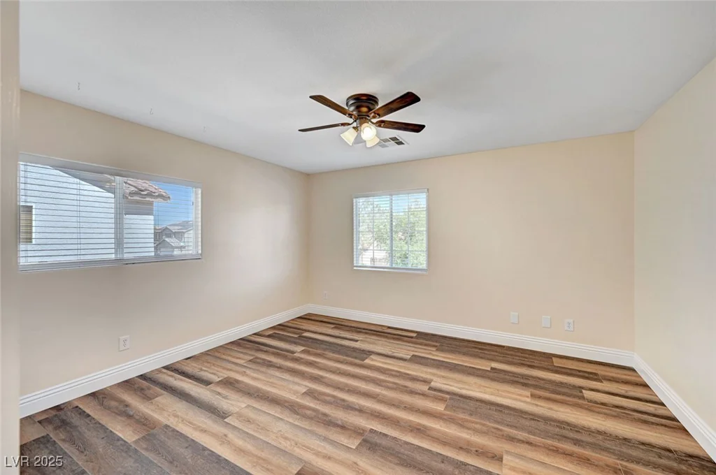 5549 Green Ferry, Las Vegas, NV 89131