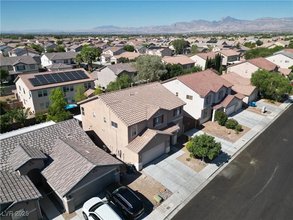 5549 Green Ferry, Las Vegas, NV 89131