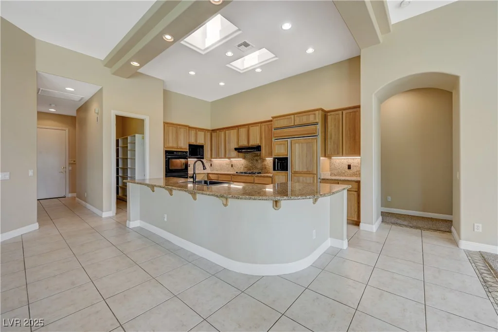 4 Isleworth, Henderson, NV 89052