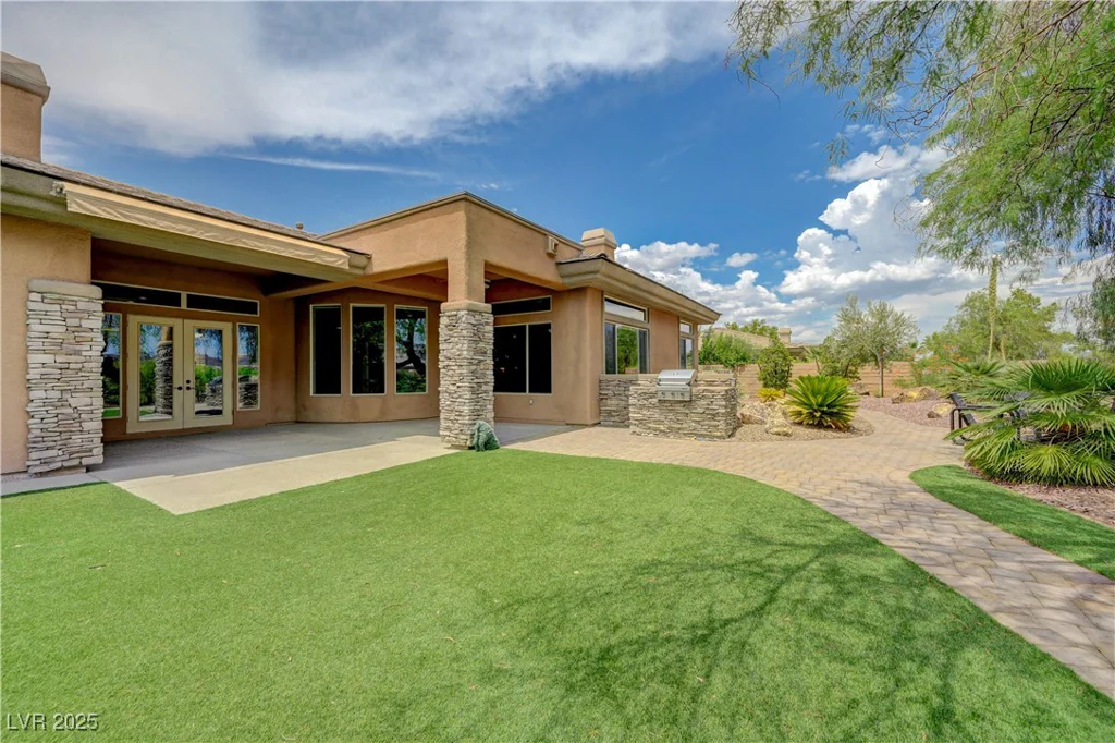 4 Isleworth, Henderson, NV 89052