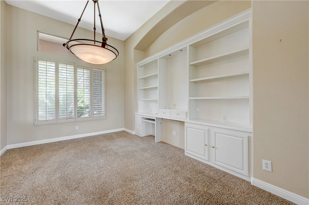 4 Isleworth, Henderson, NV 89052