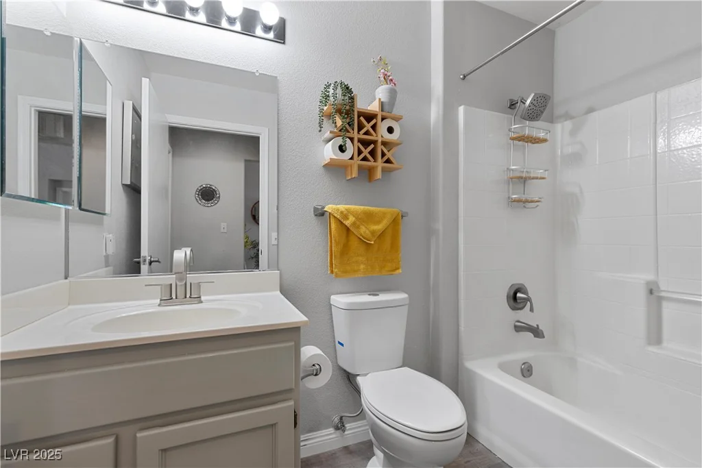 9445 Grand Mesa, Las Vegas, NV 89134