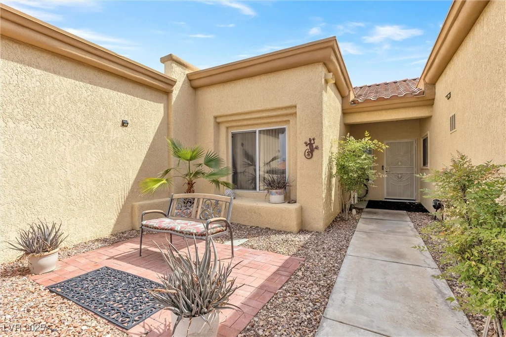 9445 Grand Mesa, Las Vegas, NV 89134
