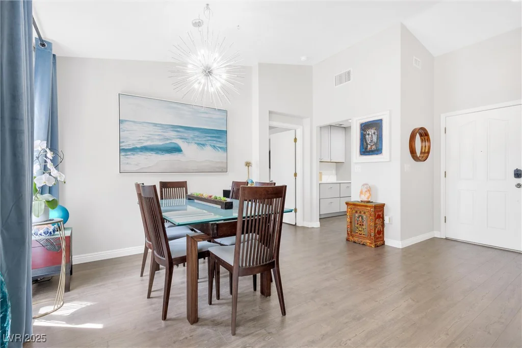 9445 Grand Mesa, Las Vegas, NV 89134