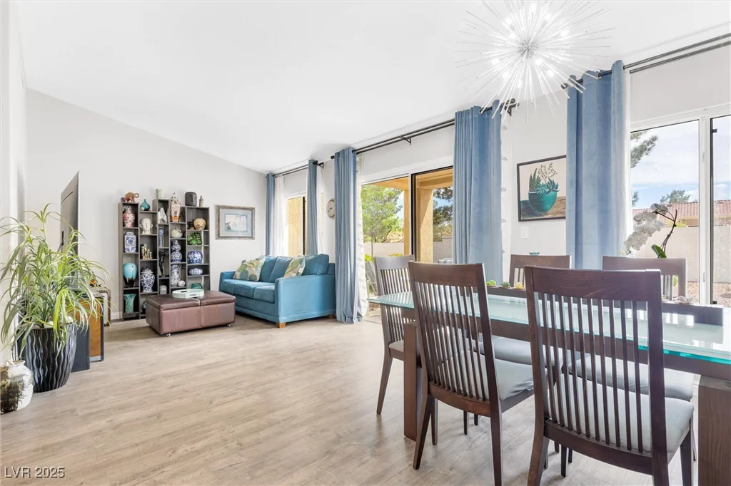 9445 Grand Mesa, Las Vegas, NV 89134