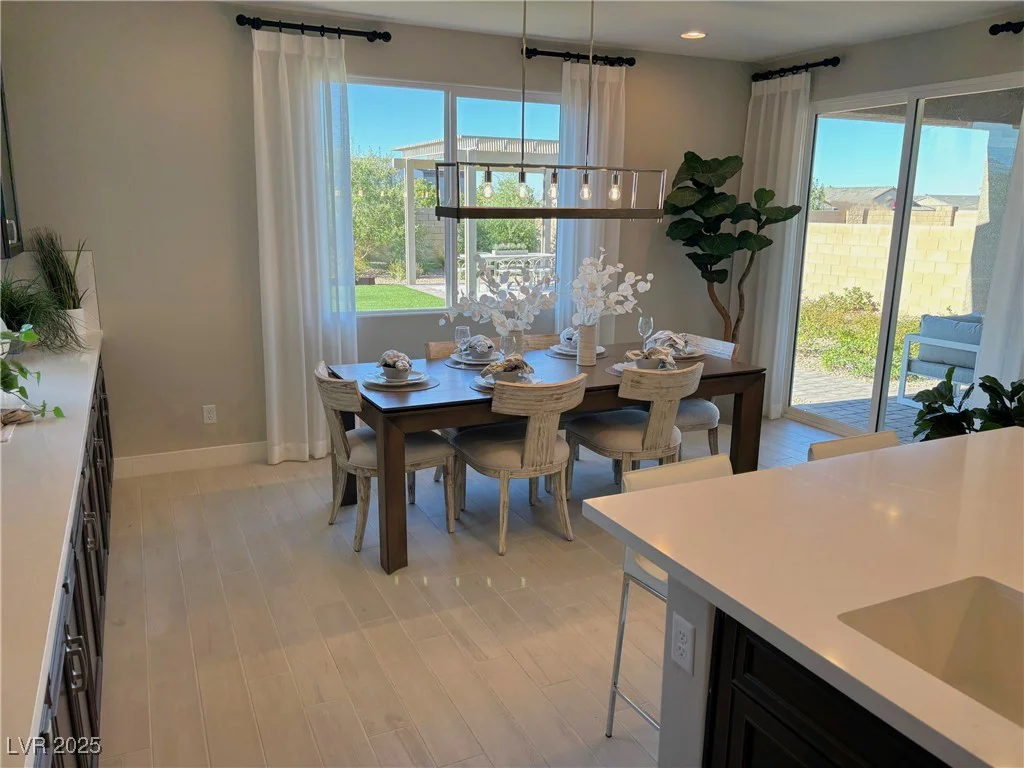 92 Kokomiko, Las Vegas, NV 89183