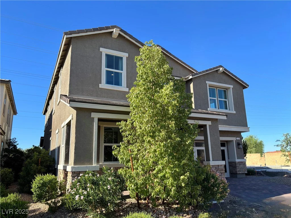 92 Kokomiko, Las Vegas, NV 89183