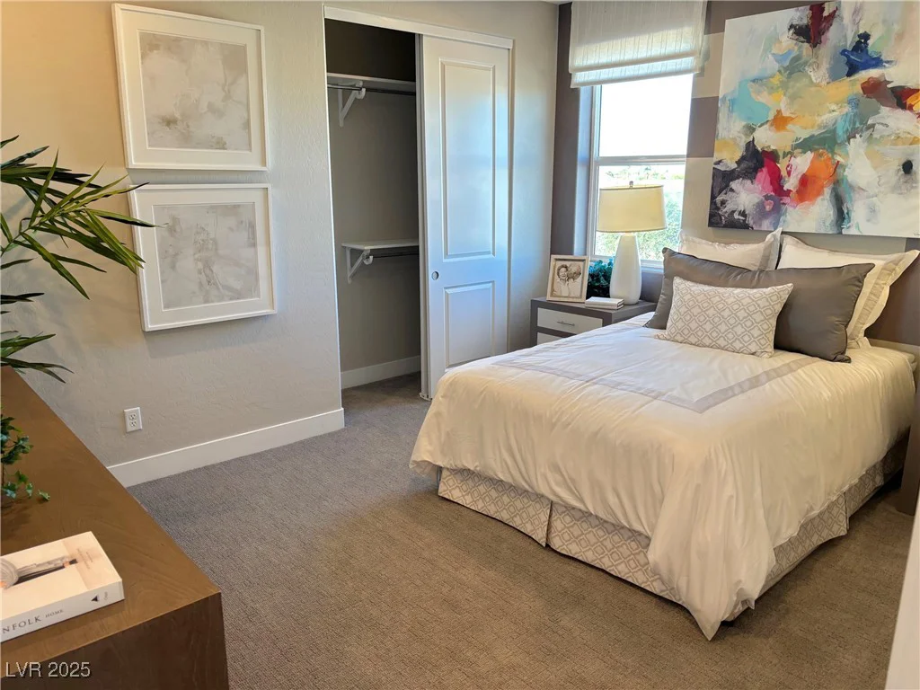 92 Kokomiko, Las Vegas, NV 89183