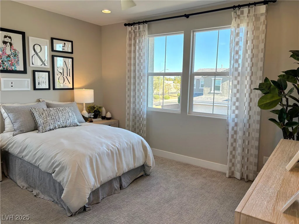 92 Kokomiko, Las Vegas, NV 89183