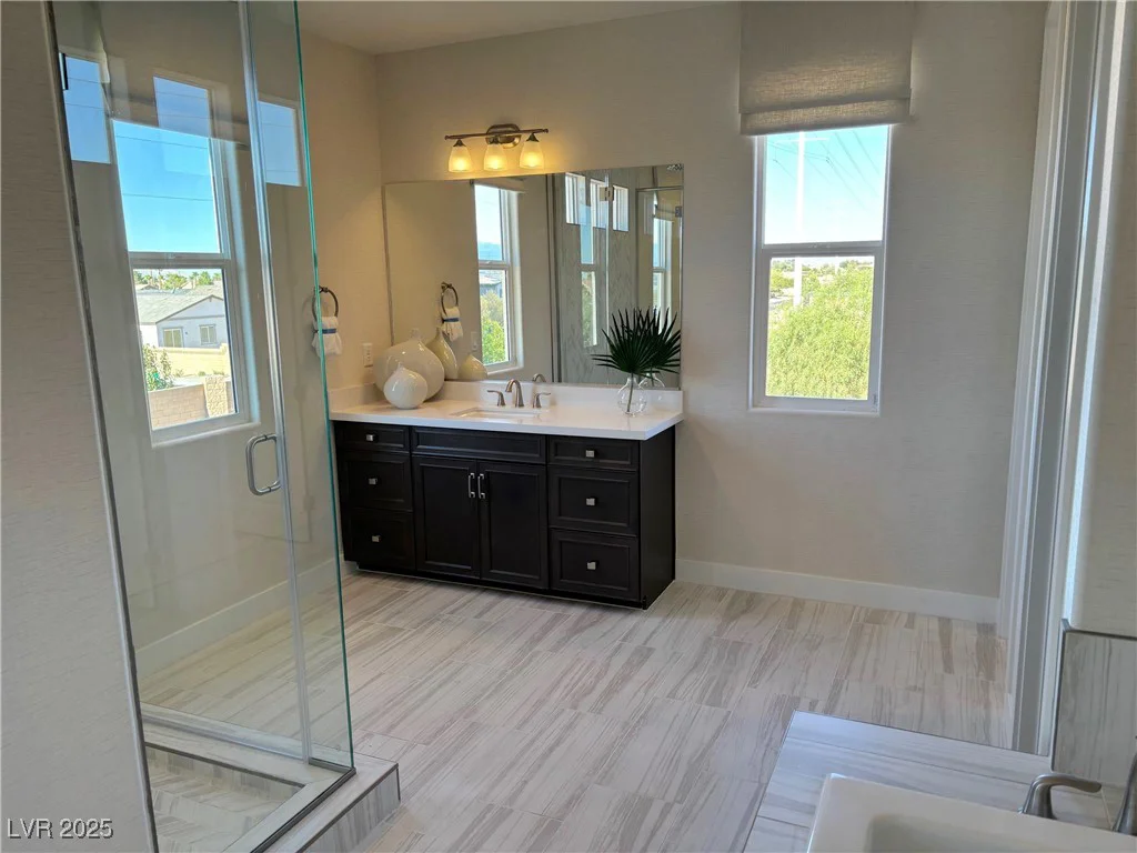 92 Kokomiko, Las Vegas, NV 89183
