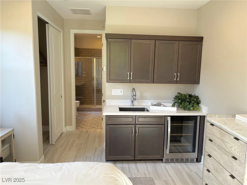 92 Kokomiko, Las Vegas, NV 89183