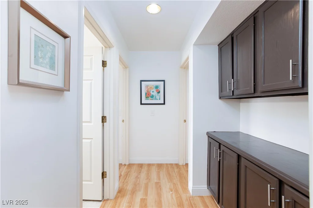 8825 Kingsmill, Las Vegas, NV 89134