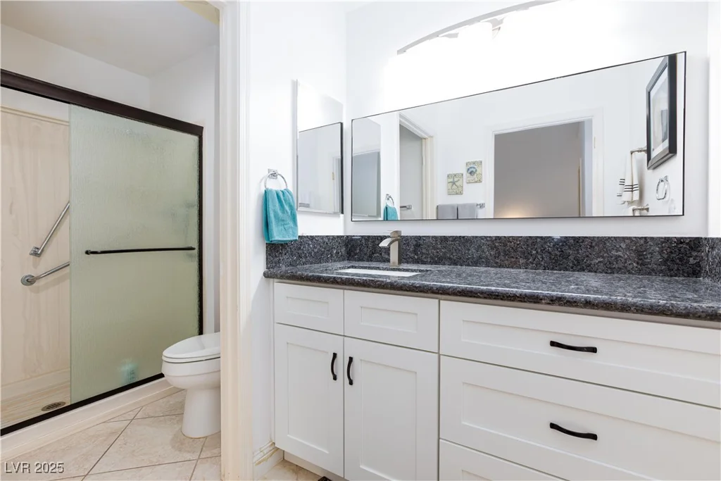 8825 Kingsmill, Las Vegas, NV 89134