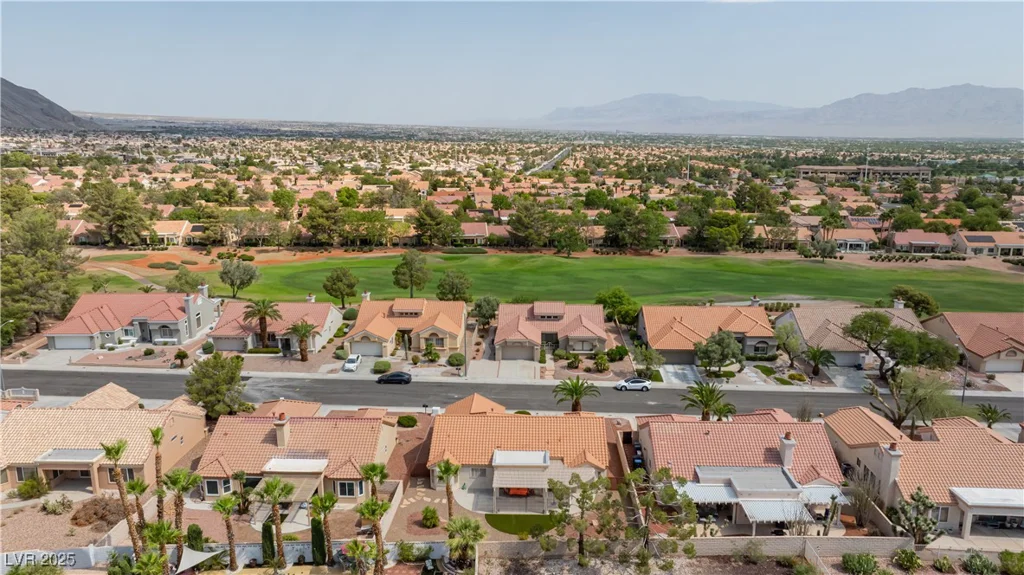 8825 Kingsmill, Las Vegas, NV 89134