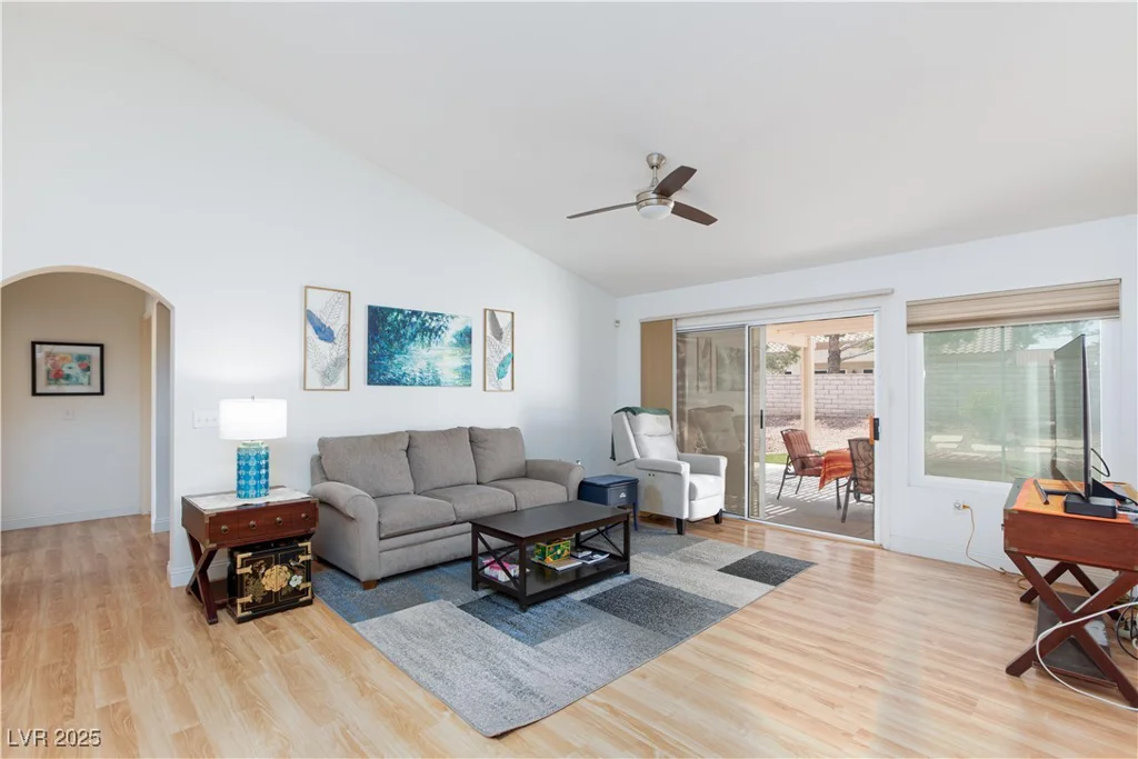 8825 Kingsmill, Las Vegas, NV 89134