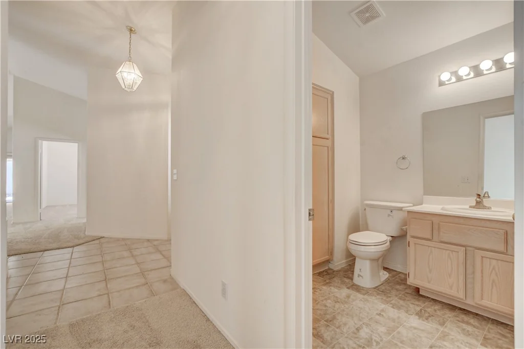 1641 Sun Canyon, Las Vegas, NV 89128