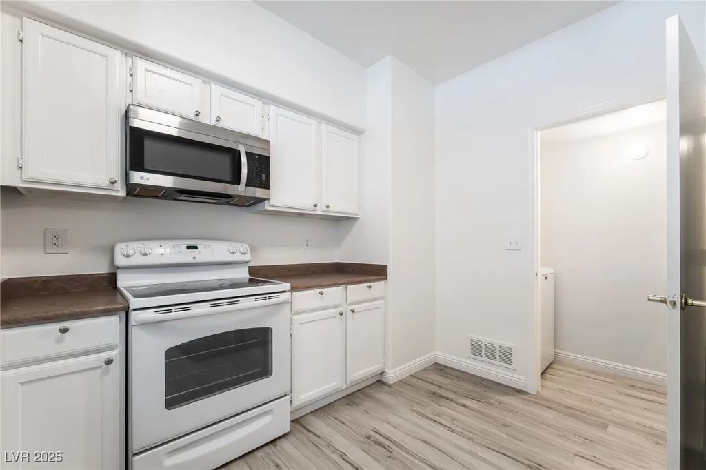 7255 Sunset, Las Vegas, NV 89113