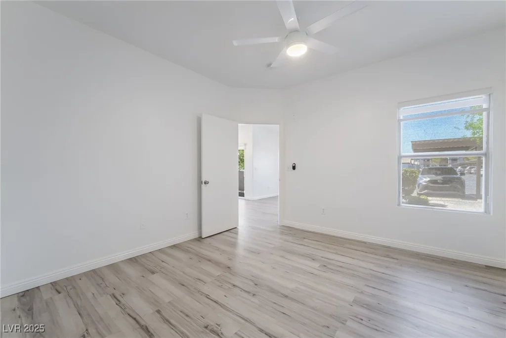 7255 Sunset, Las Vegas, NV 89113
