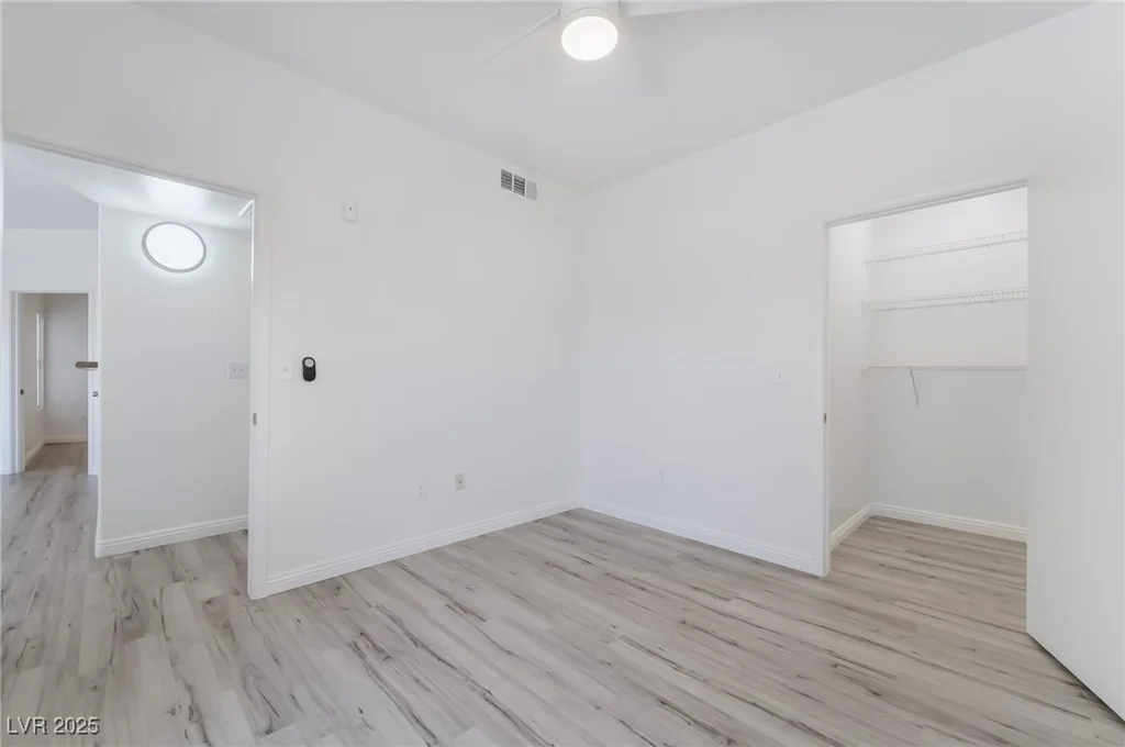 7255 Sunset, Las Vegas, NV 89113