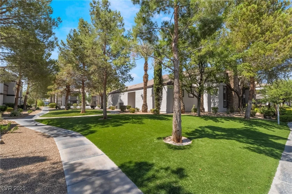 7255 Sunset, Las Vegas, NV 89113