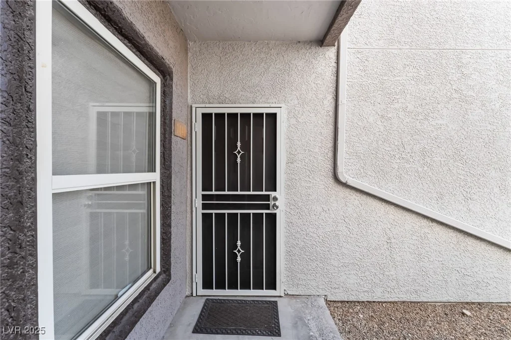 7255 Sunset, Las Vegas, NV 89113