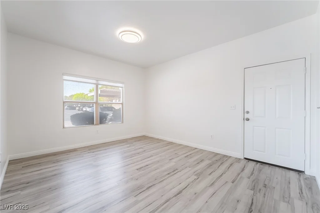 7255 Sunset, Las Vegas, NV 89113
