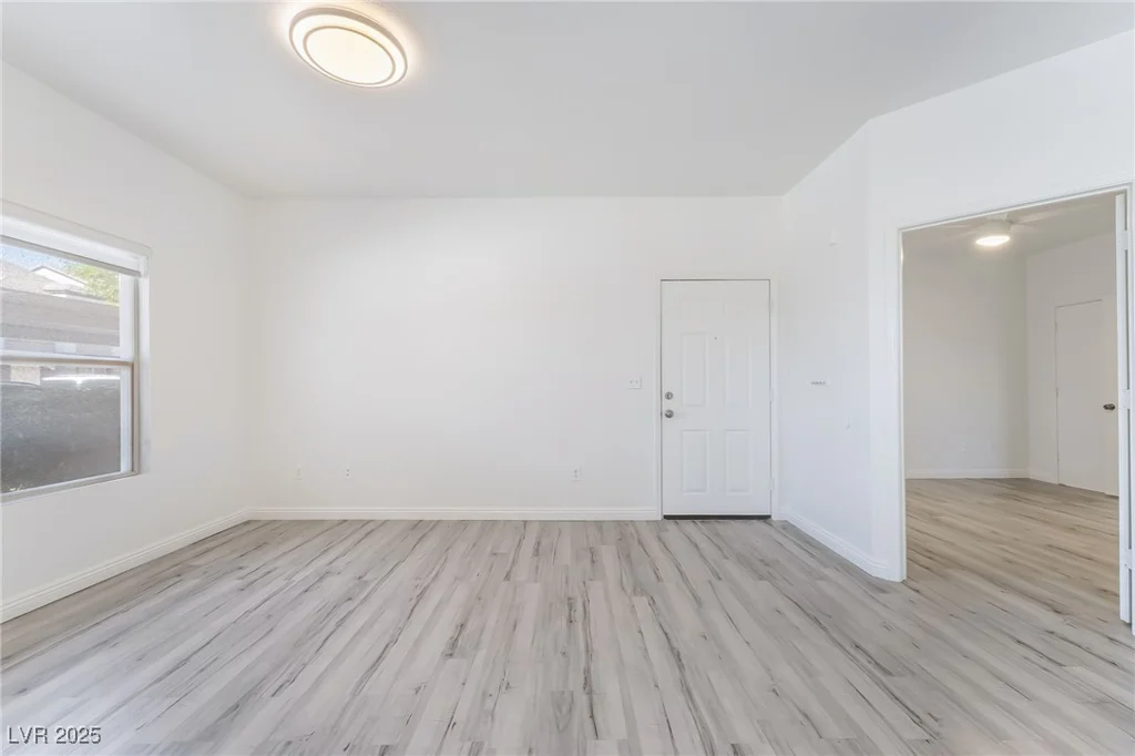 7255 Sunset, Las Vegas, NV 89113
